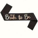 'bride to be' feliratú vállszalag, fekete