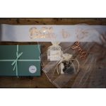 Lánybúcsús játékdoboz, L méret