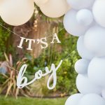 'It's a boy' felirat